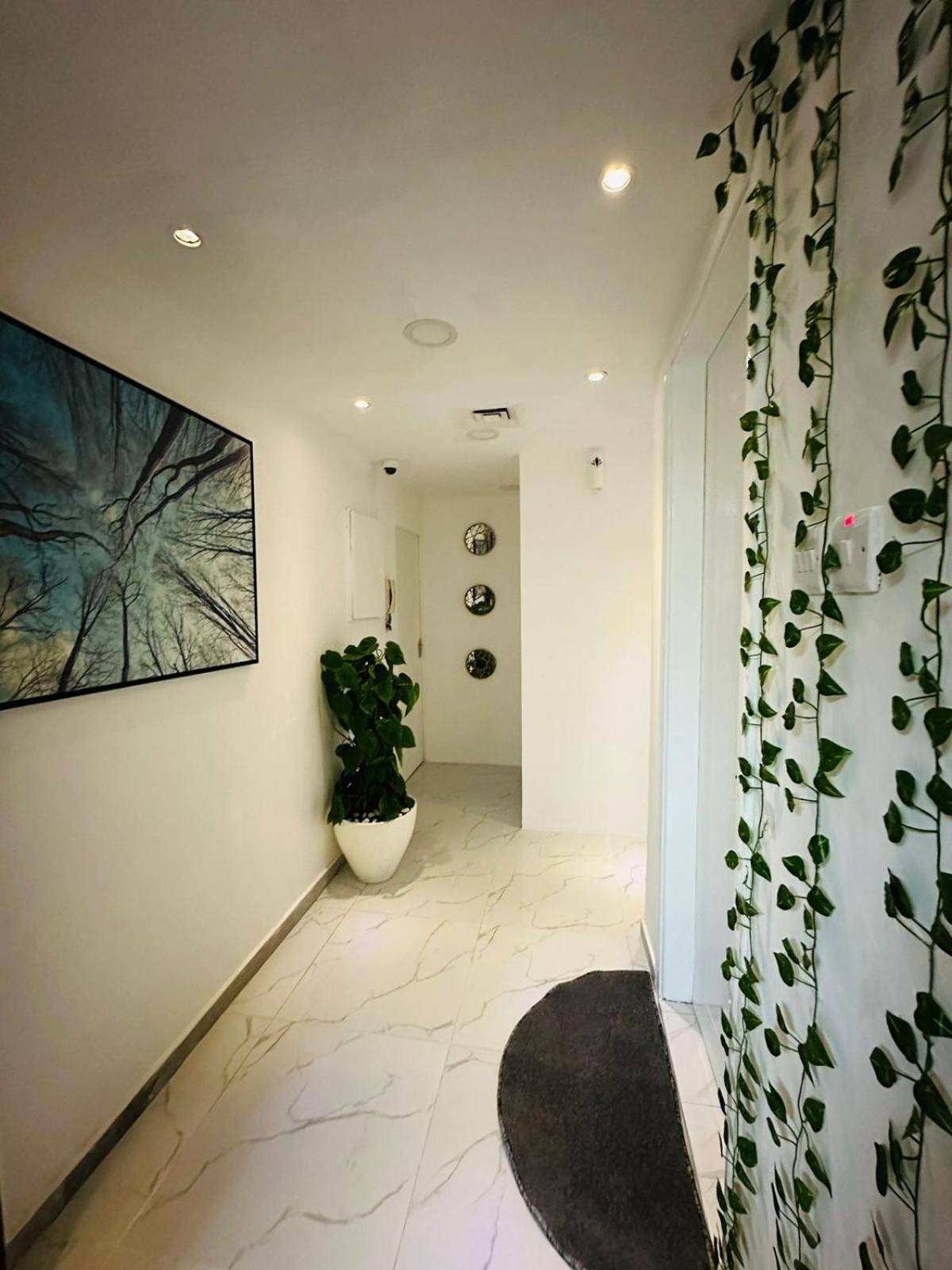 Dsv Property アブダビ エクステリア 写真